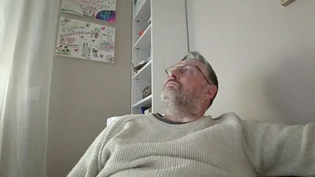 doudou310 online show from 28, 3, 2026