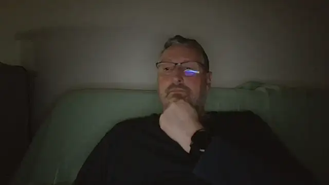 doudou310 online show from 5, 4, 2026