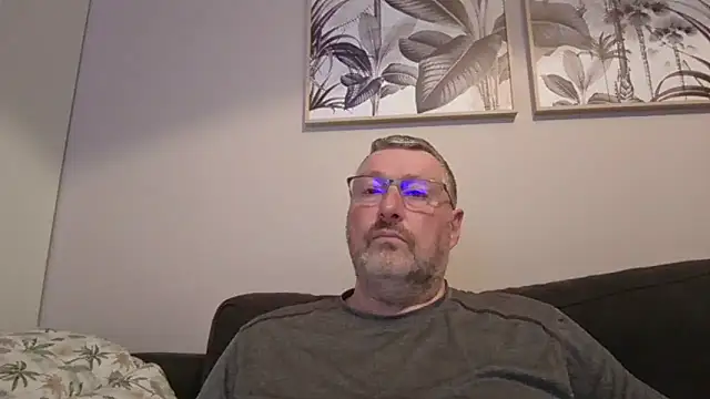 doudou310 online show from 14, 3, 2026