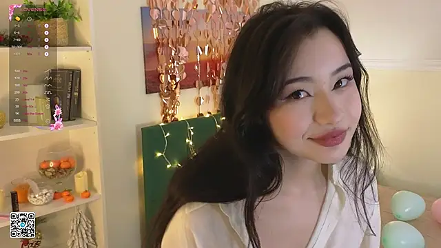 Snapshot of Noiry_Vuvez chatting on 14, 2, 2026 Noiry Vuvez online show from 14, 2, 2026