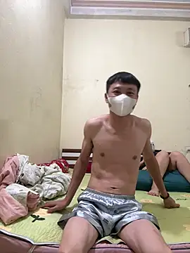 Snapshot of holl110 chatting on 28, 2, 2026 holl110 online show from 28, 2, 2026