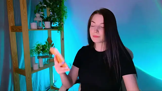 AliceChanel online show from 12, 4, 2026