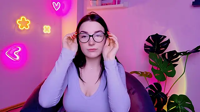 Snapshot of AliceChanel chatting on 4, 2, 2026 AliceChanel online show from 4, 2, 2026