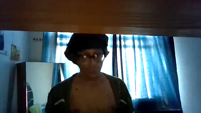 Snapshot of vexahleah chatting on 19, 7, 2026 vexahleah online show from 19, 7, 2026