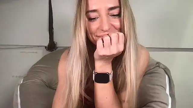 Snapshot of fitmegan30 chatting on 26, 2, 2026 fitmegan30 online show from 26, 2, 2026