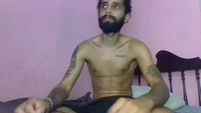 Snapshot of casal_atrevido chatting on 21, 2, 2026 casal atrevido online show from 21, 2, 2026