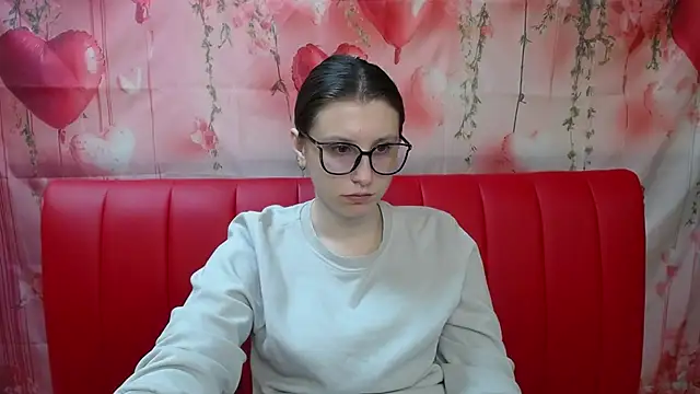 LilianaShine online show from 13, 5, 2026