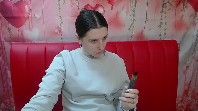 LilianaShine online show from 5, 5, 2026