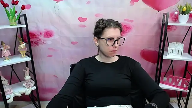 LilianaShine online show from 31, 5, 2026