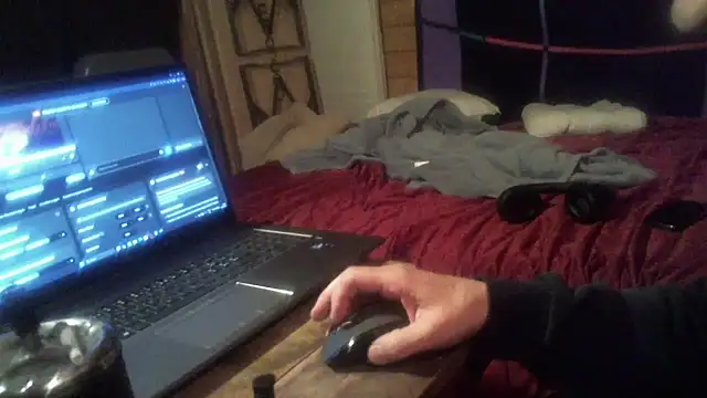 2 4 YOU online show from 22, 3, 2026