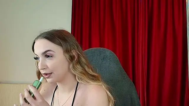 Snapshot of Angel-Kisss chatting on 14, 2, 2026 Angel-Kisss online show from 14, 2, 2026