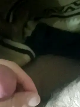 Snapshot of Erkegin001 chatting on 7, 2, 2026 Erkegin001 online show from 7, 2, 2026