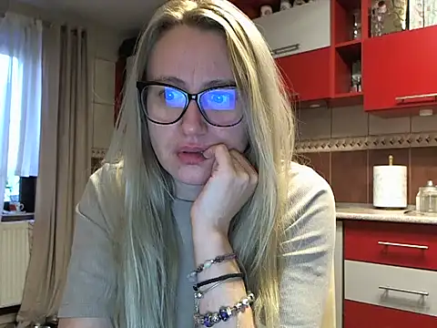 Nataly Rosy online show from 3, 2, 2026