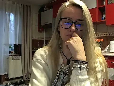 Nataly Rosy online show from 6, 2, 2026