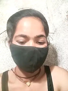 Sunali Bendre online show from 2, 4, 2026