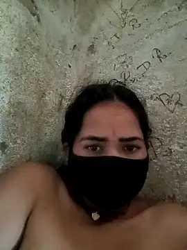 Sunali Bendre online show from 11, 4, 2026