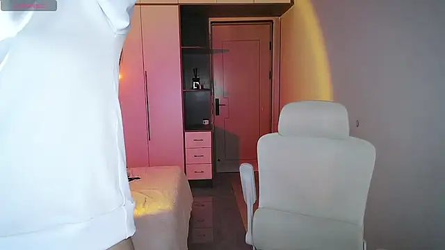 Snapshot of BeiBeiiiii chatting on 1, 3, 2026 BeiBeiiiii online show from 1, 3, 2026