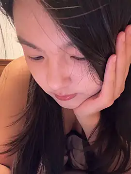 BeiBeiiiii online show from 10, 4, 2026