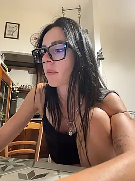alibi room online show from 27, 5, 2026