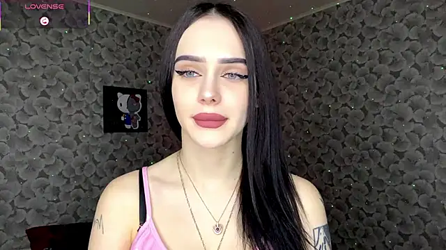 IeshaOsorio online show from 7, 4, 2026