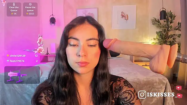 IsabellaSweet   online show from 27, 3, 2026