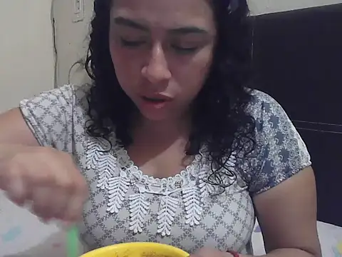 Snapshot of DalilahMx chatting on 19, 7, 2026 DalilahMx online show from 19, 7, 2026