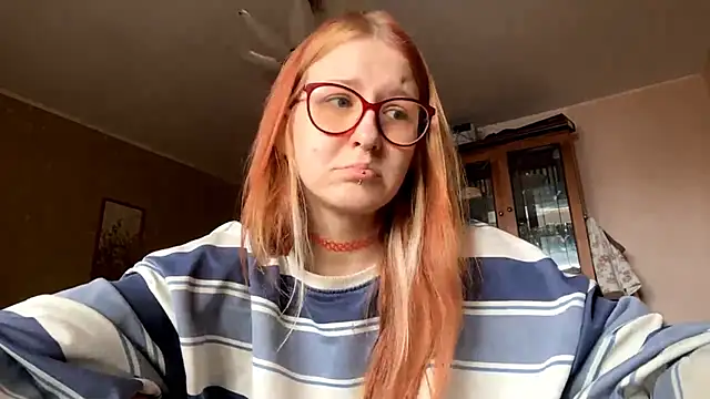 Snapshot of LaureenVielma chatting on 15, 2, 2026 LaureenVielma online show from 15, 2, 2026