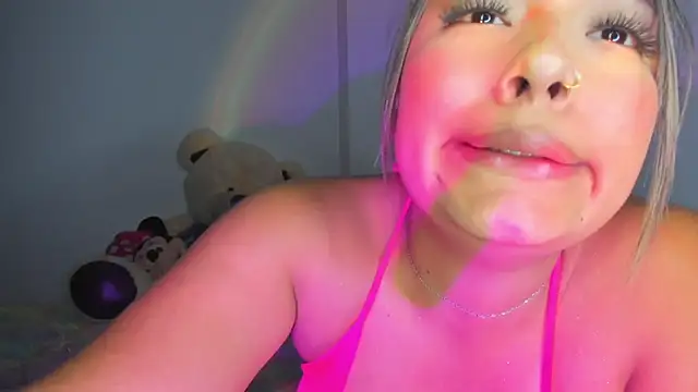 Snapshot of Kylievoos chatting on 3, 2, 2026 Kylievoos online show from 3, 2, 2026