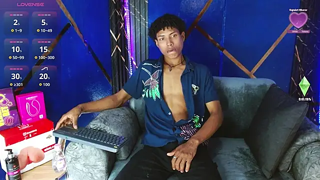 Snapshot of Walkers05 chatting on 16, 4, 2026 Walkers05 online show from 16, 4, 2026