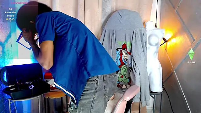 Snapshot of Walkers05 chatting on 31, 3, 2026 Walkers05 online show from 31, 3, 2026