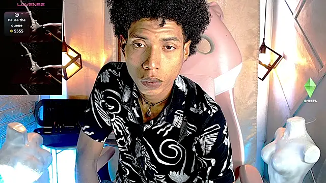 Snapshot of Walkers05 chatting on 3, 4, 2026 Walkers05 online show from 3, 4, 2026