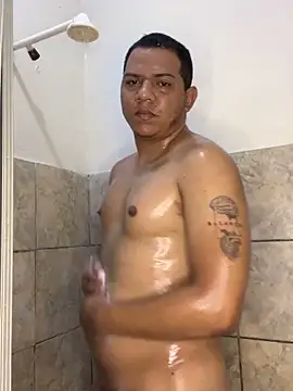 Snapshot of Loaisn chatting on 6, 2, 2026 Loaisn online show from 6, 2, 2026