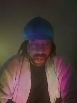 Snapshot of magic_man1085 chatting on 4, 2, 2026 magic man1085 online show from 4, 2, 2026