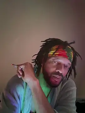 Snapshot of magic_man1085 chatting on 1, 2, 2026 magic man1085 online show from 1, 2, 2026