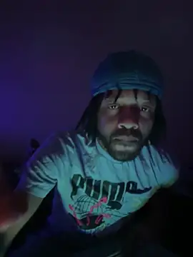 Snapshot of magic_man1085 chatting on 3, 2, 2026 magic man1085 online show from 3, 2, 2026