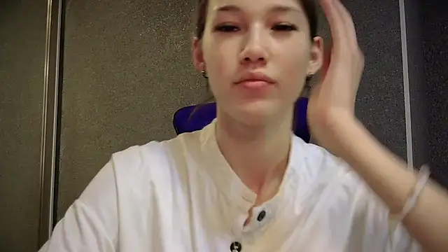 lilXdomiii online show from 6, 5, 2026