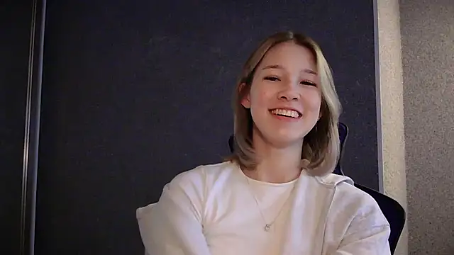 lilXdomiii online show from 20, 4, 2026