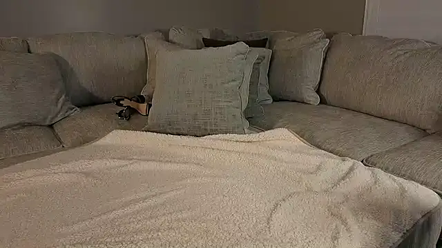 Snapshot of Hot_Wife_Amber chatting on 3, 2, 2026 Hot Wife Amber online show from 3, 2, 2026