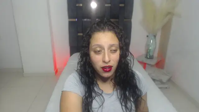 Barbara D Valencia online show from 1, 6, 2026