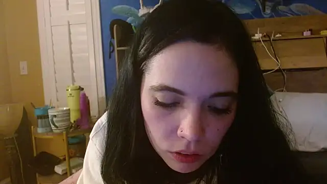 ahungkittykat online show from 11, 3, 2026