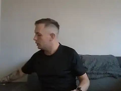 verscub6969 online show from 15, 2, 2026