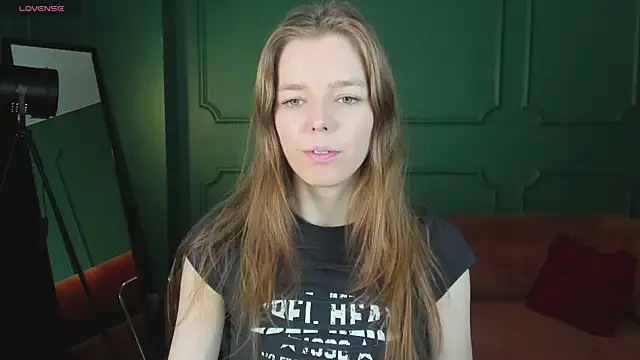 Snapshot of _Tina_Tayllor_ chatting on 27, 2, 2026 Tina Tayllor online show from 27, 2, 2026