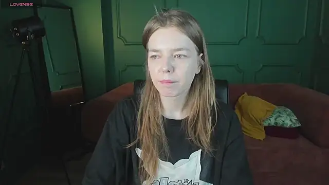  Tina Tayllor  online show from 16, 3, 2026