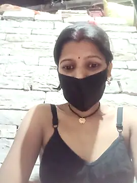 Snapshot of Divya-11431 chatting on 17, 3, 2026 Divya-11431 online show from 17, 3, 2026