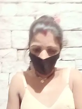 Divya-11431 online show from 18, 6, 2026