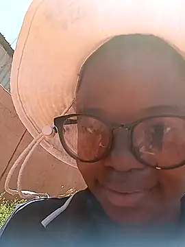 Sexylionessxx27 online show from 2, 2, 2026