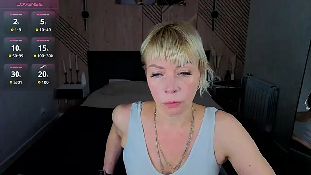 Snapshot of Ann_Annise chatting on 6, 7, 2026 Ann Annise online show from 6, 7, 2026