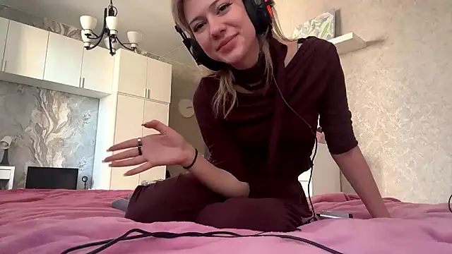 LadyFoxLove online show from 1, 3, 2026