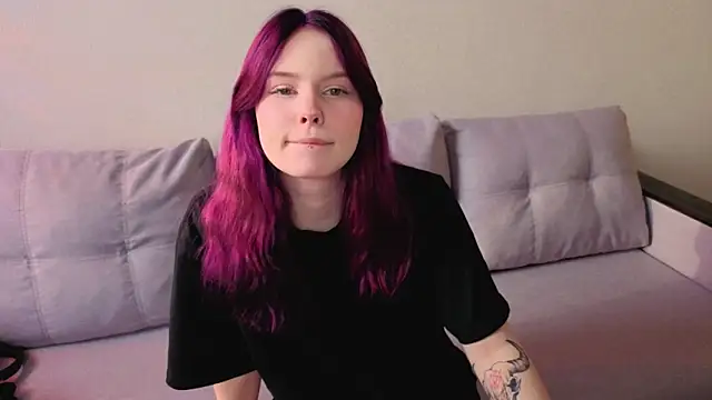 Julia Anis online show from 29, 3, 2026