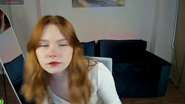 Julia Anis online show from 13, 3, 2026